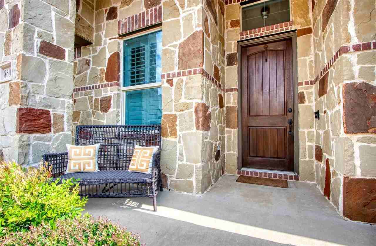 8609 Dewland Dr - Photo 5 of 32