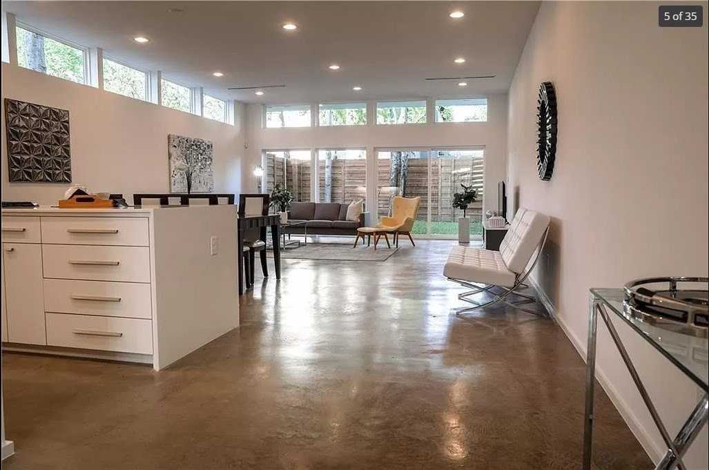 2308 N Prairie Ave - Photo 5 of 35