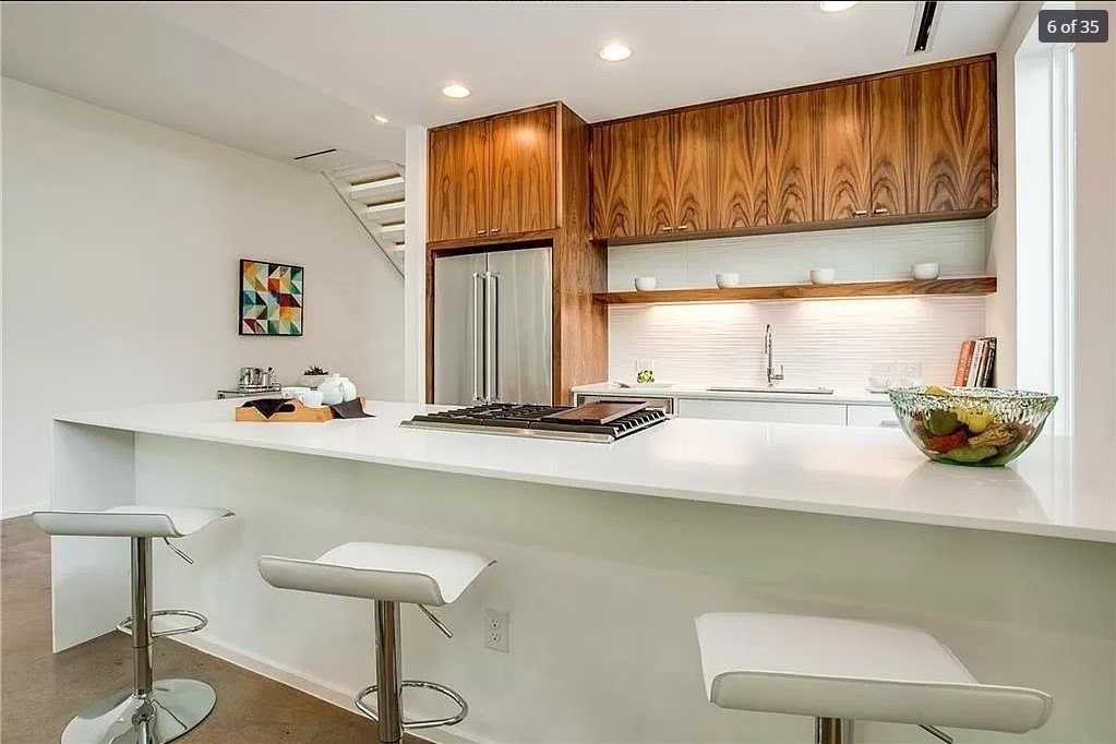 2308 N Prairie Ave - Photo 6 of 35