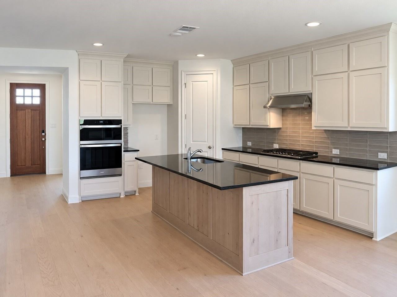 605 Rosemallow Way - Photo 4 of 39