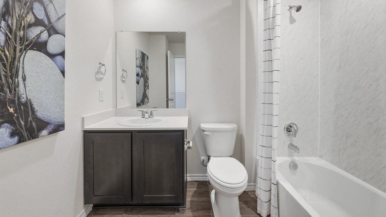 309 Clematis St - Photo 7 of 12
