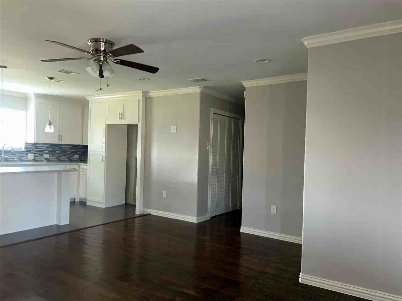 3602 Palm Dr - Photo 4 of 24