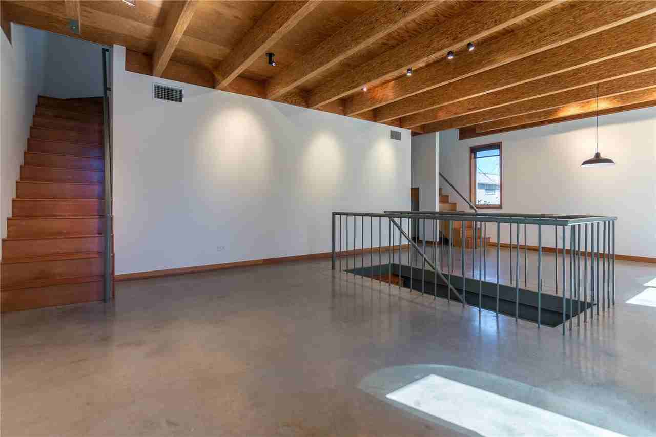 4401 Travis St #1 - Photo 4 of 16