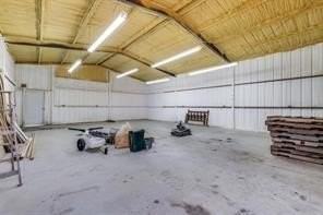 3036 Falcon Rd - Photo 2 of 20