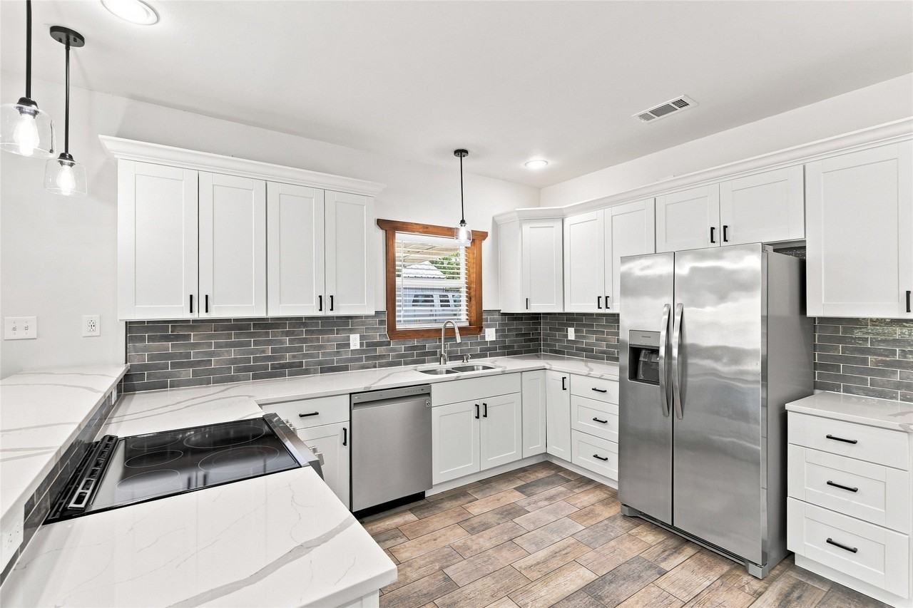 13887 County Road 548 - Photo 6 of 40