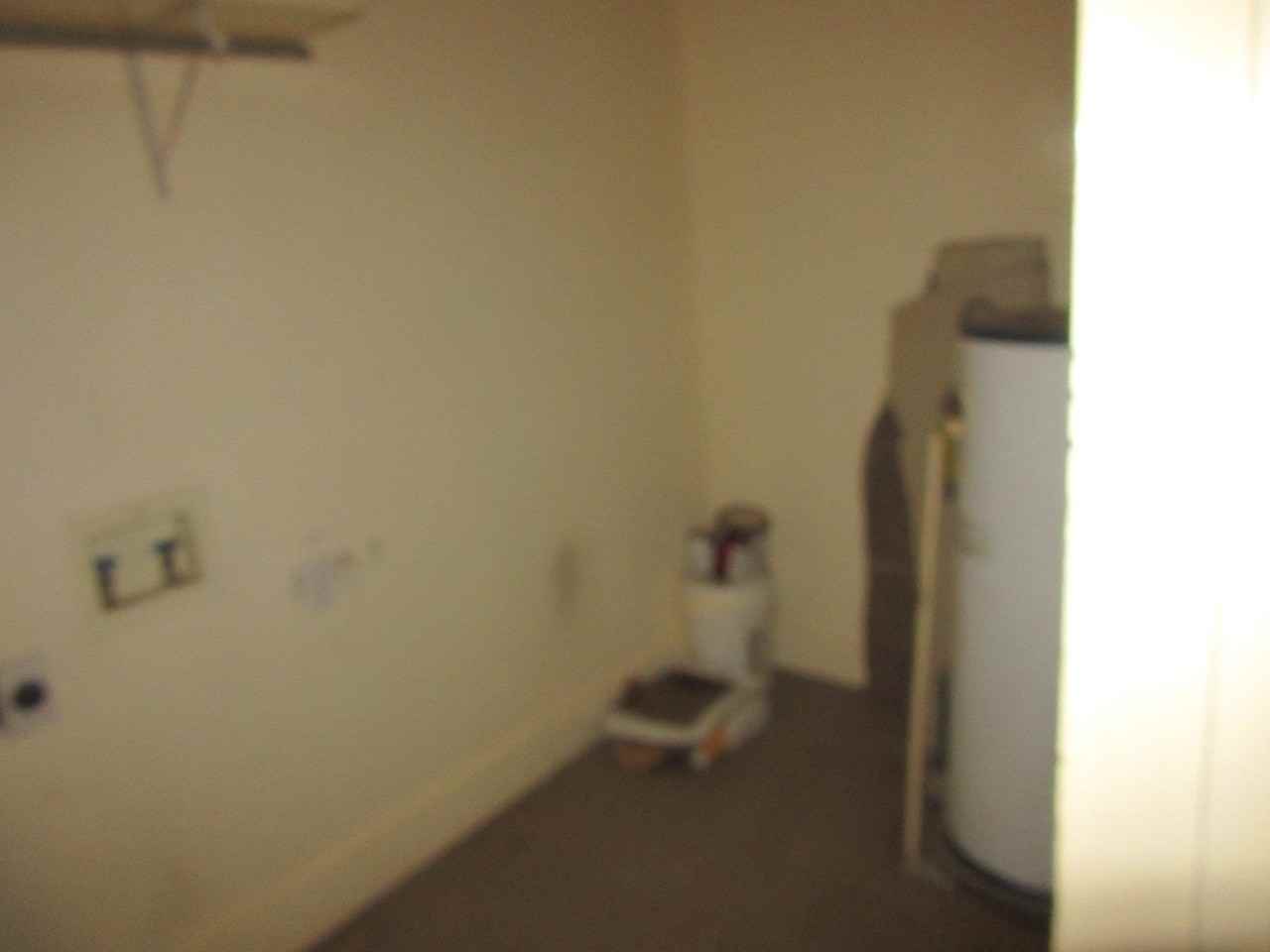 1430 S 12th St - Photo 4 of 17