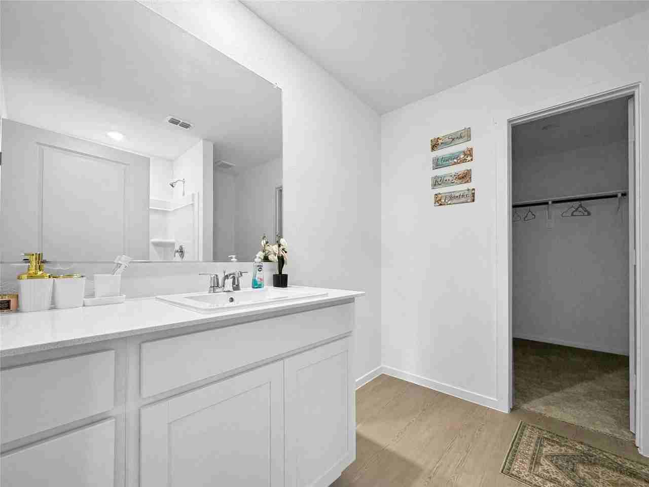 1817 Ventasso Blvd - Photo 4 of 14