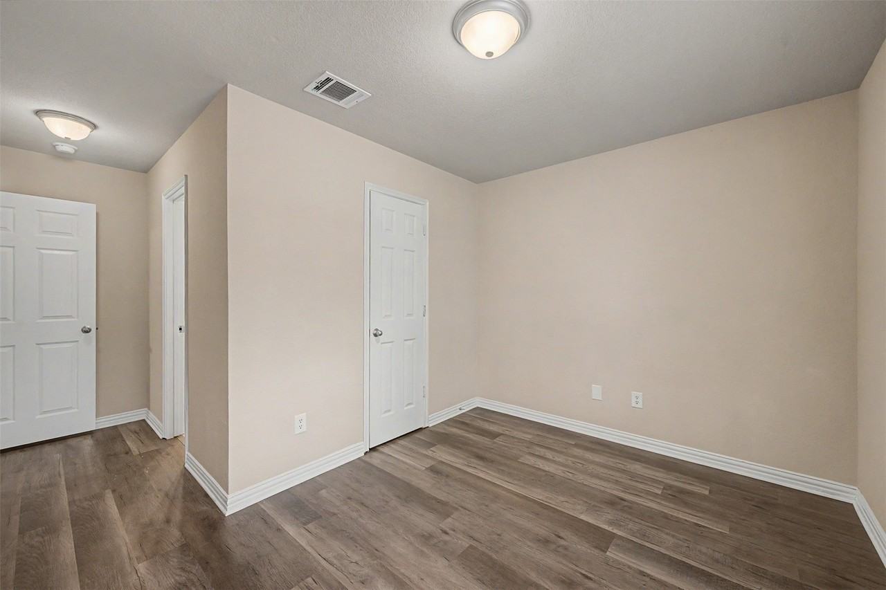 3126 Cherry Ln #3126 - Photo 3 of 29