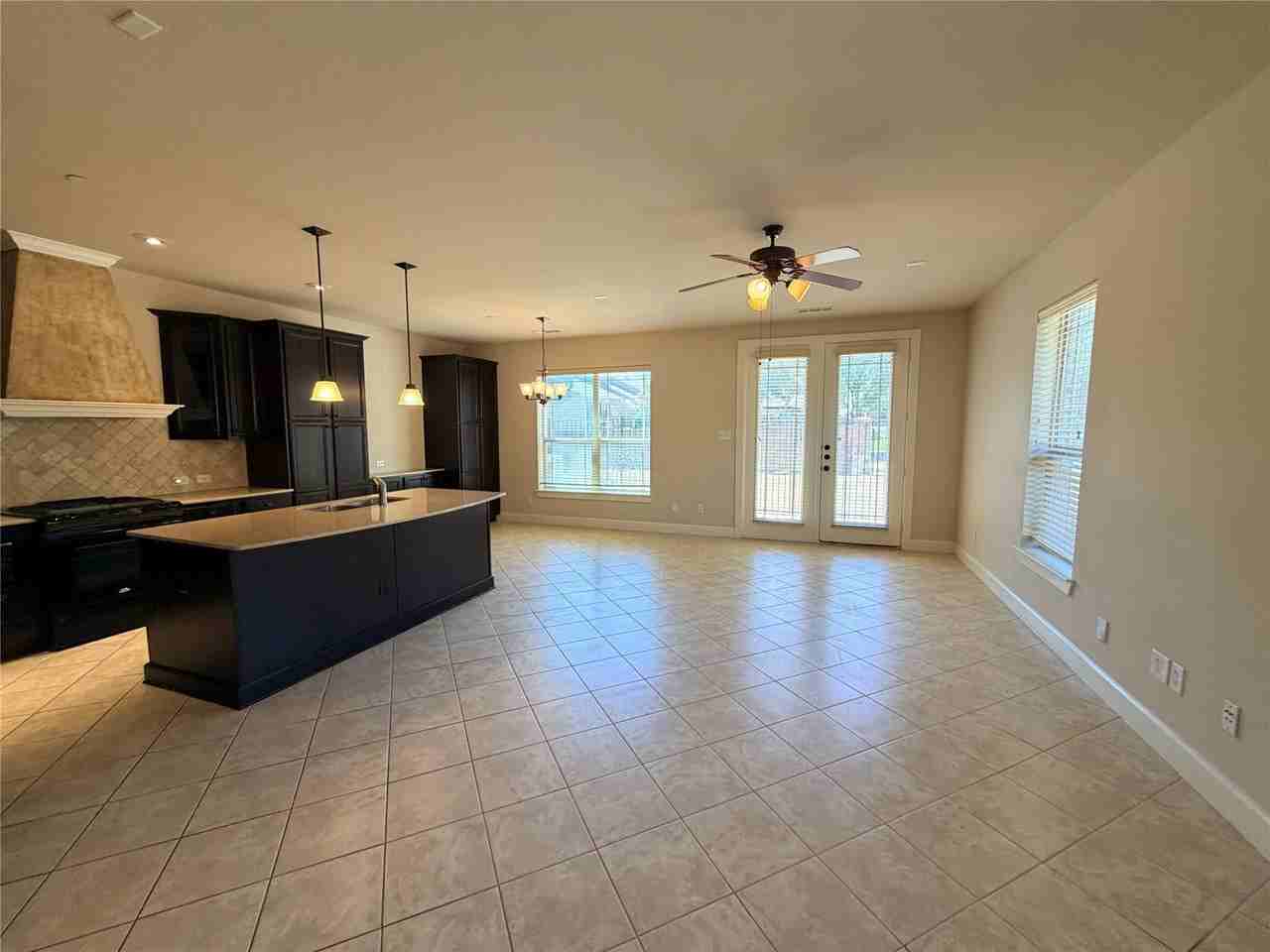 950 Brook Forest Ln - Photo 5 of 22