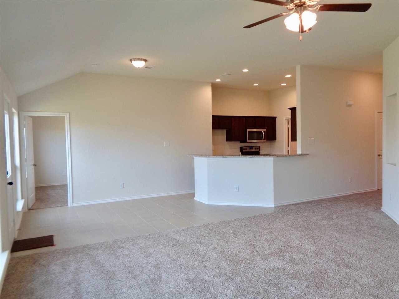 1445 Gallina Trl - Photo 2 of 16