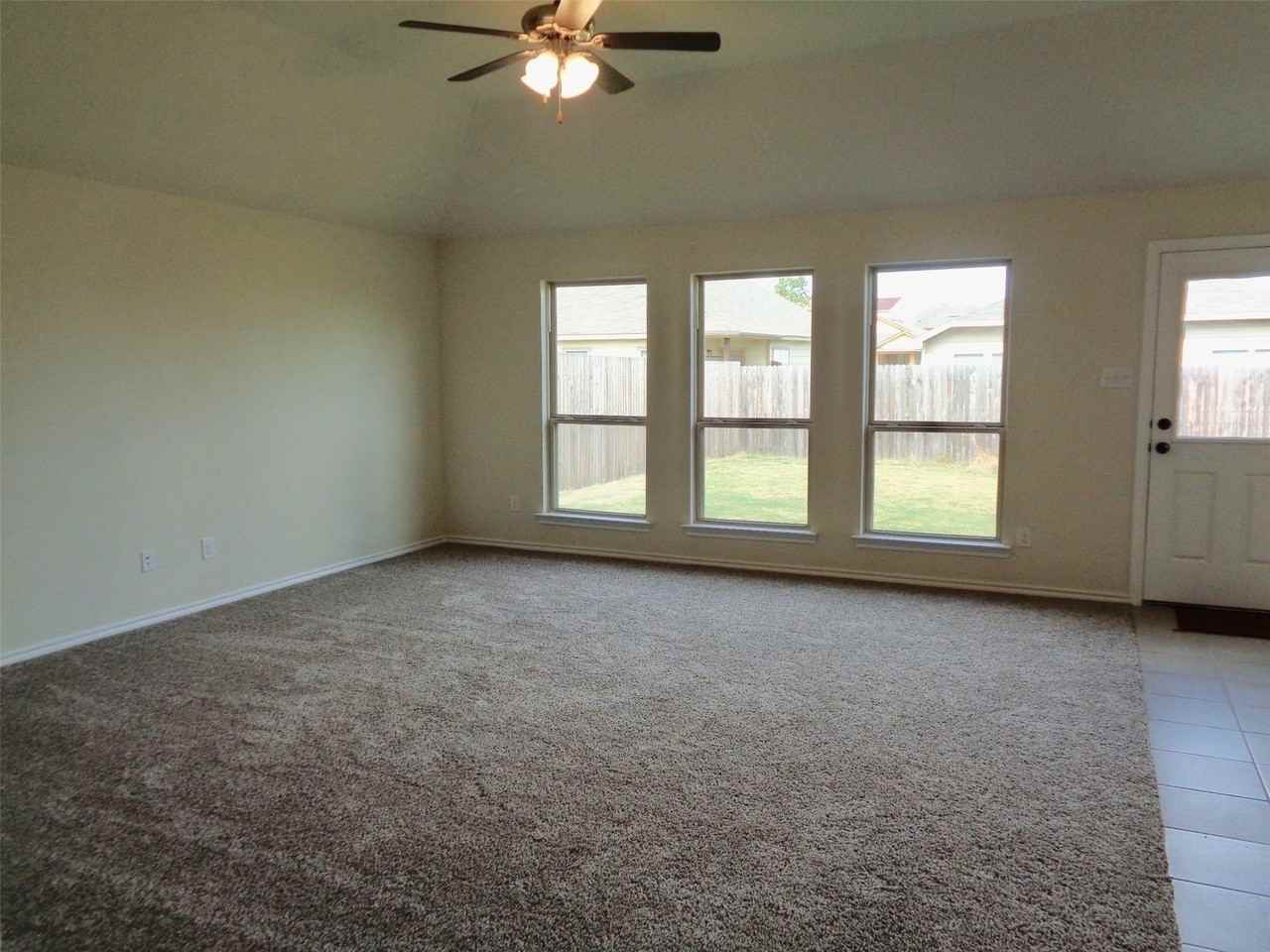 1445 Gallina Trl - Photo 5 of 16