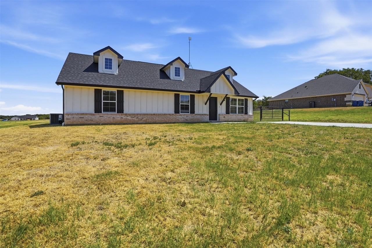 3809 Pine Rd - Photo 6 of 25