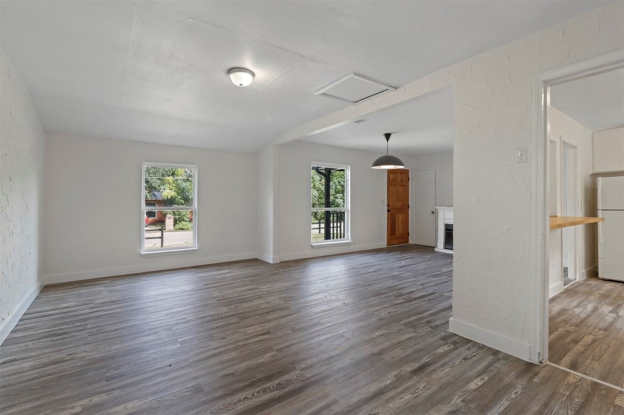 1415 Snyder St - Photo 7 of 18