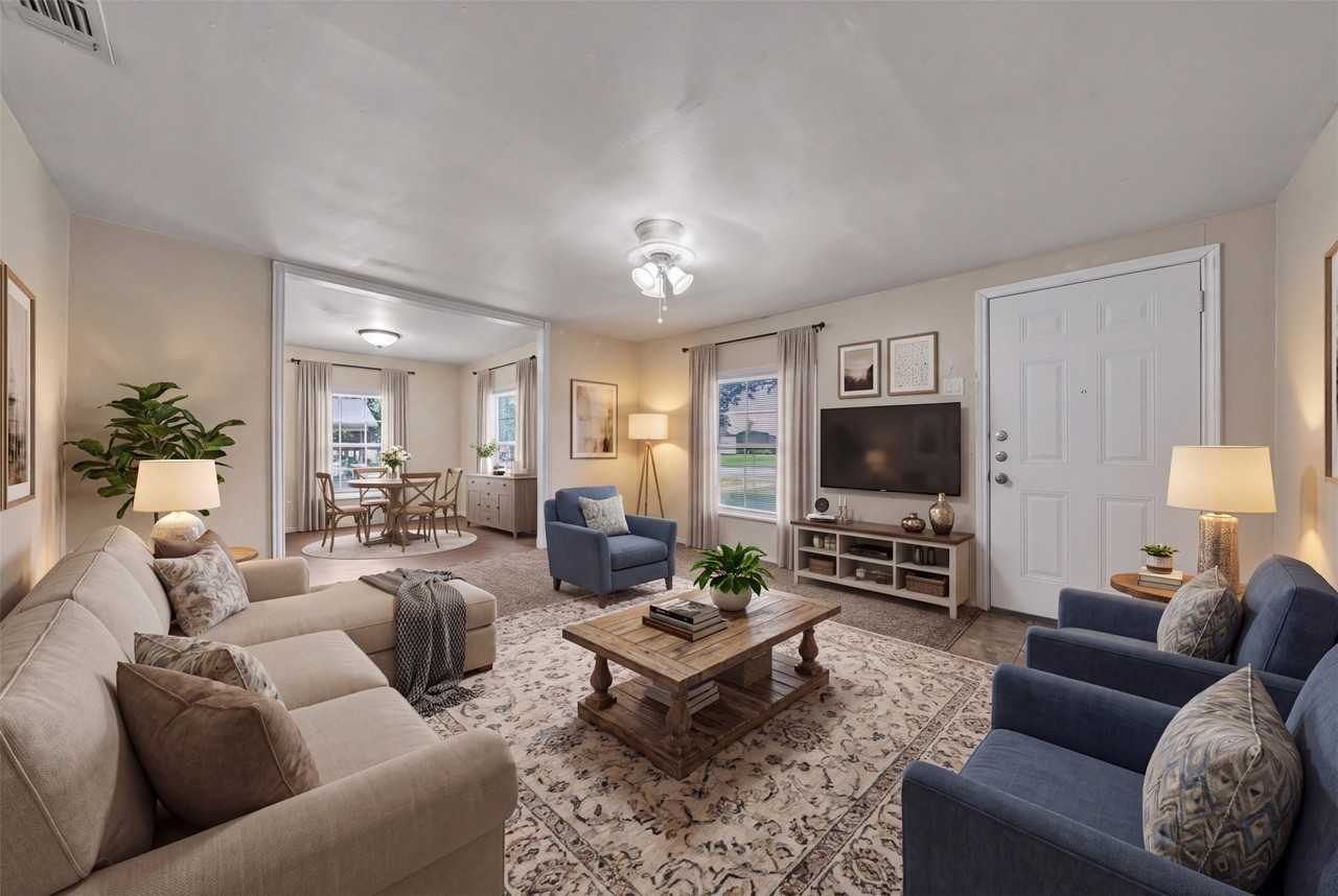 107 Brown St - Photo 6 of 28