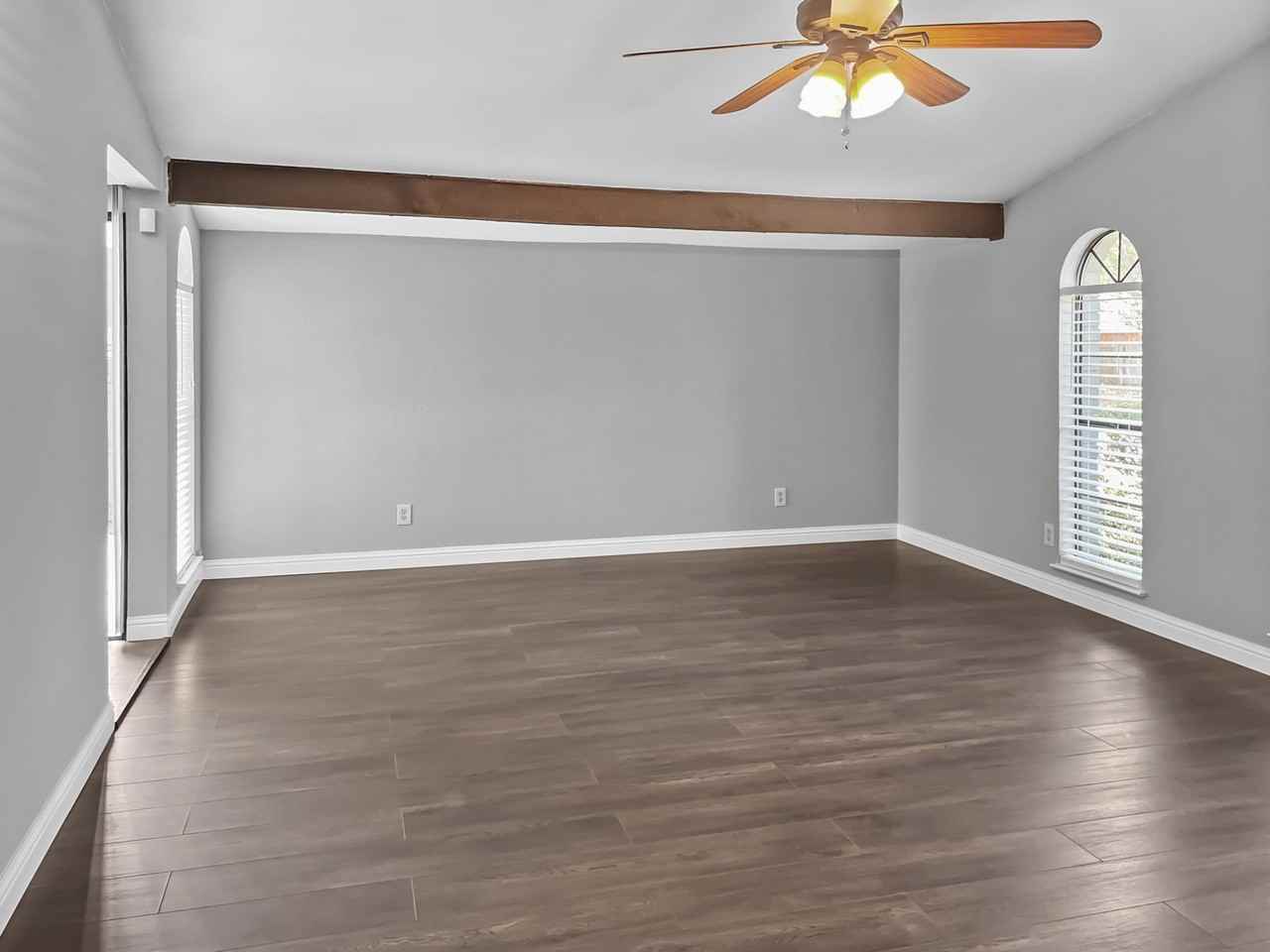 6210 Glenmoor Dr - Photo 2 of 20