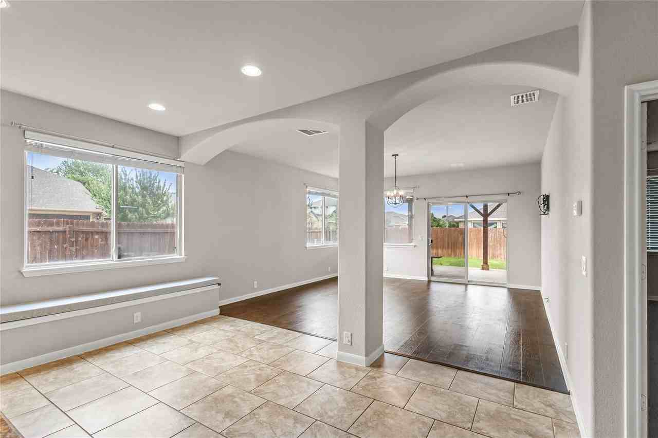 801 Oriel Cir - Photo 7 of 26