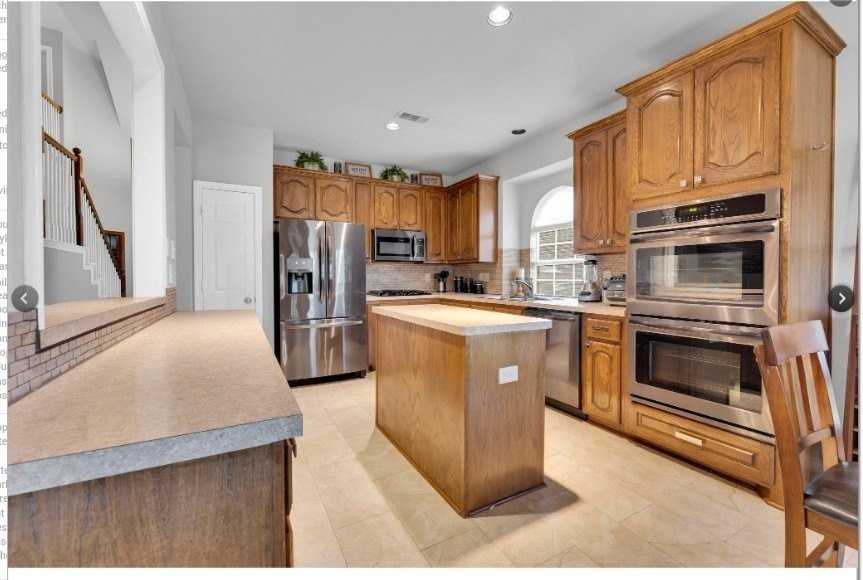 1504 Mountain Laurel Ln - Photo 3 of 11
