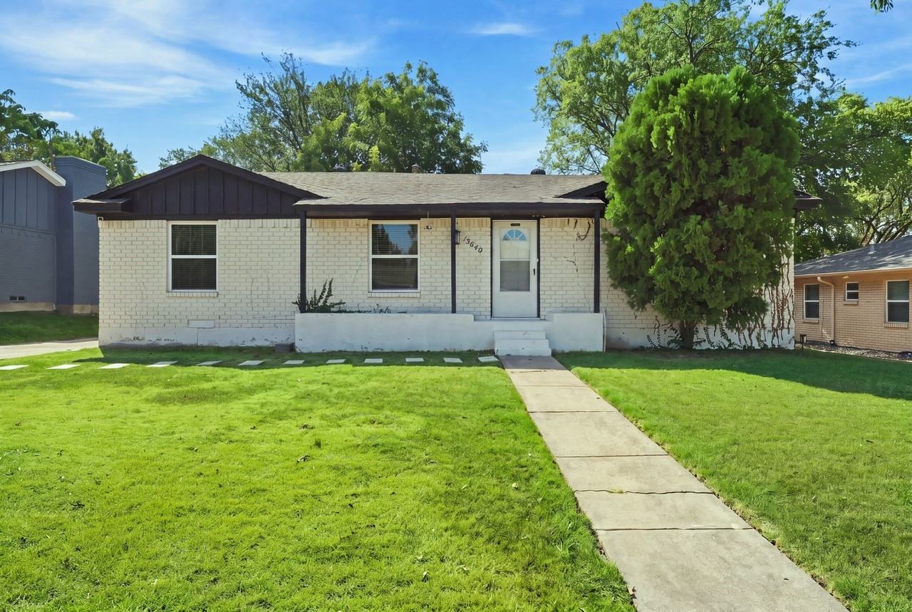 13640 Purple Sage Rd - Photo 3 of 31