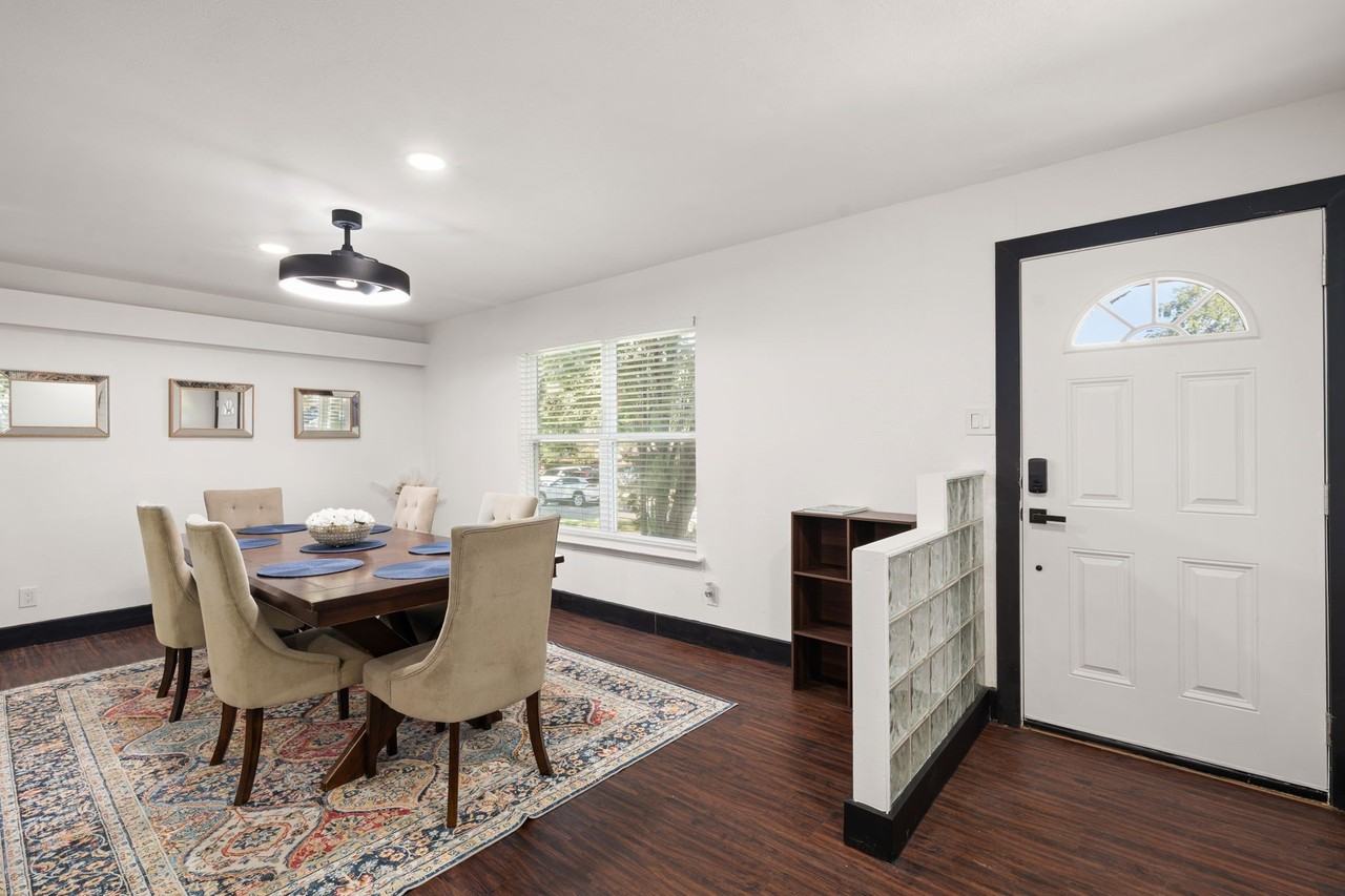 13640 Purple Sage Rd - Photo 5 of 31