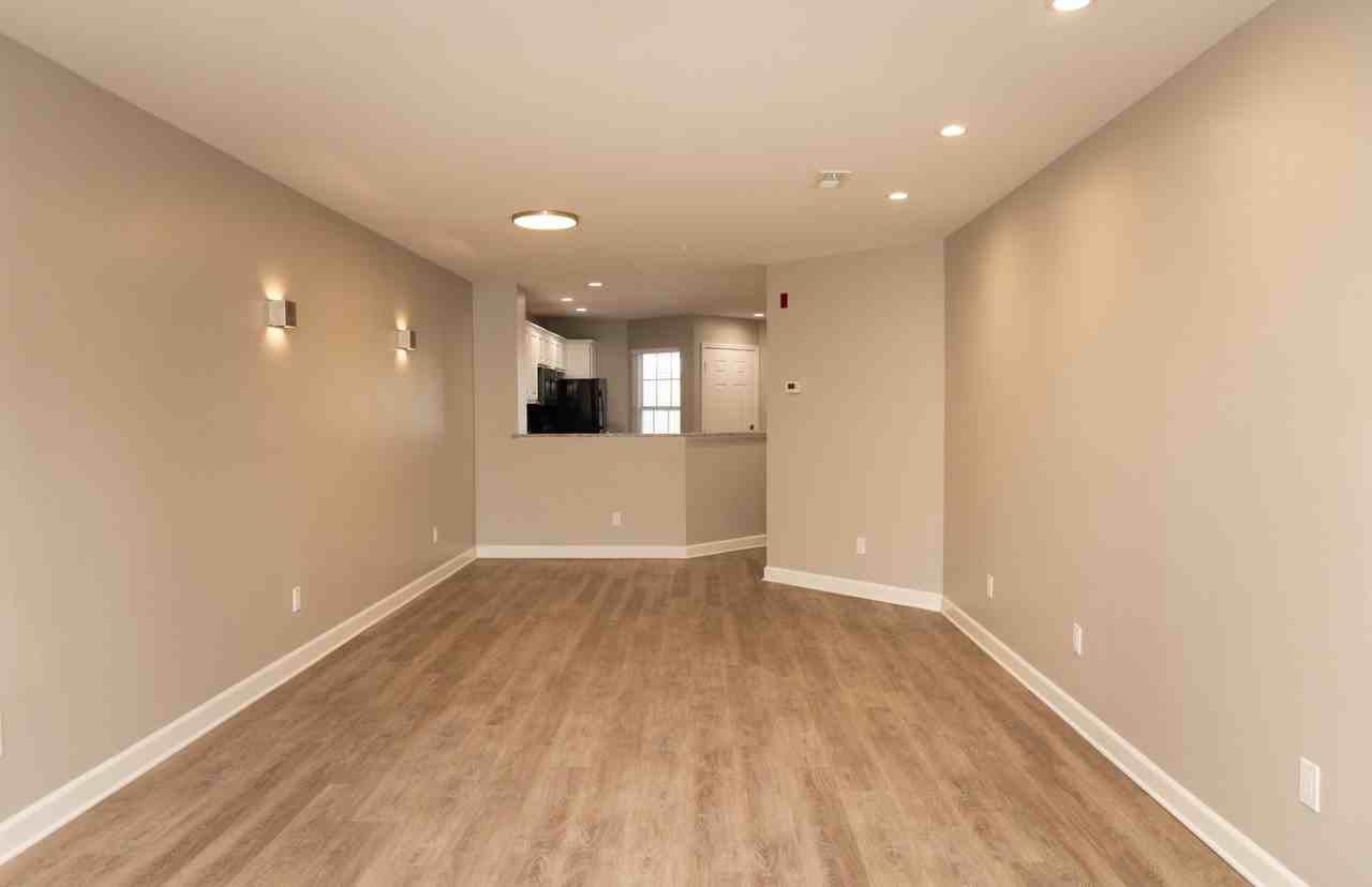 4413 Riverwood Dr #4413-103 - Photo 3 of 19