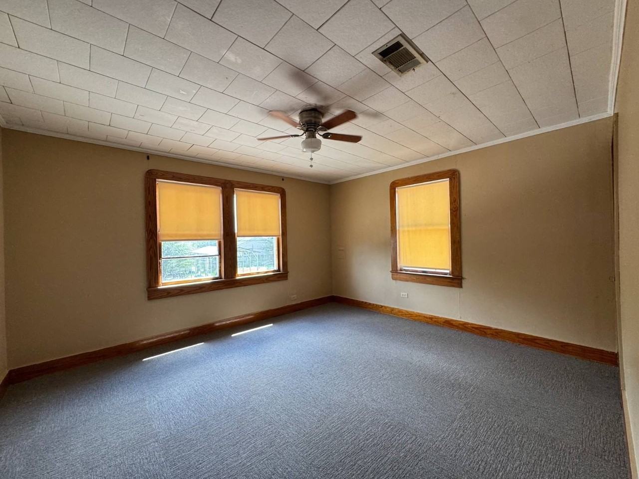 435 Aucoin St - Photo 6 of 8
