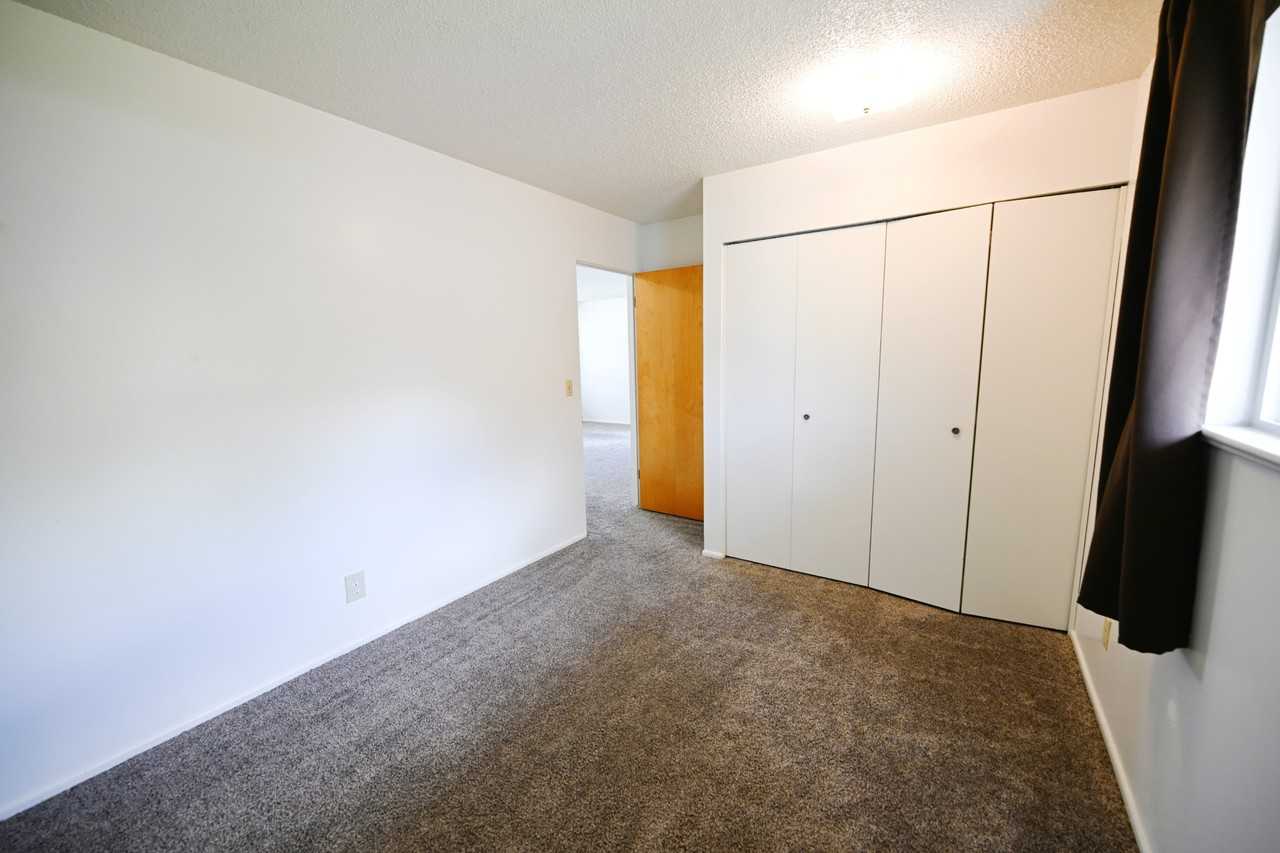1104 3rd Ave W #8 - Photo 7 of 13