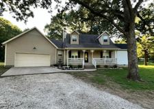 415 E Ivy Rd - Photo 1 of 1