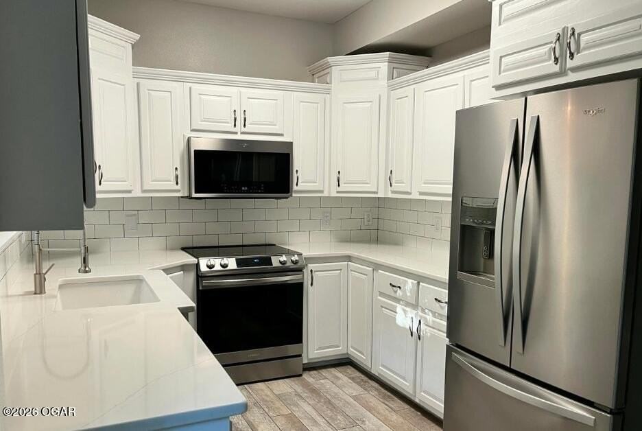 415 E Ivy Rd - Photo 6 of 15