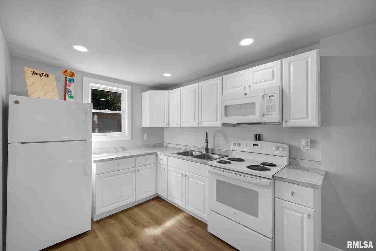 504 N 4th St - Photo 6 of 33