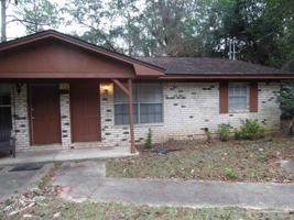 featured image of 718 Mills Ave