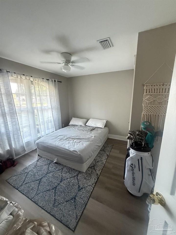 1249 E Fisher St - Photo 6 of 12