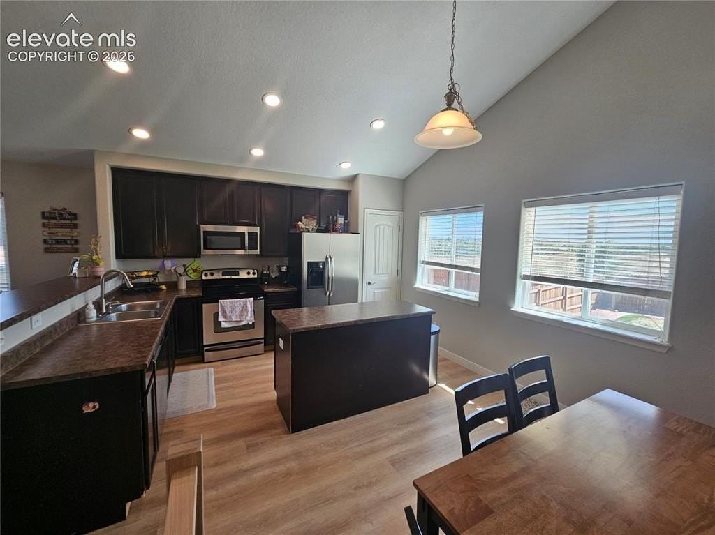 7431 Willowdale Dr - Photo 5 of 24