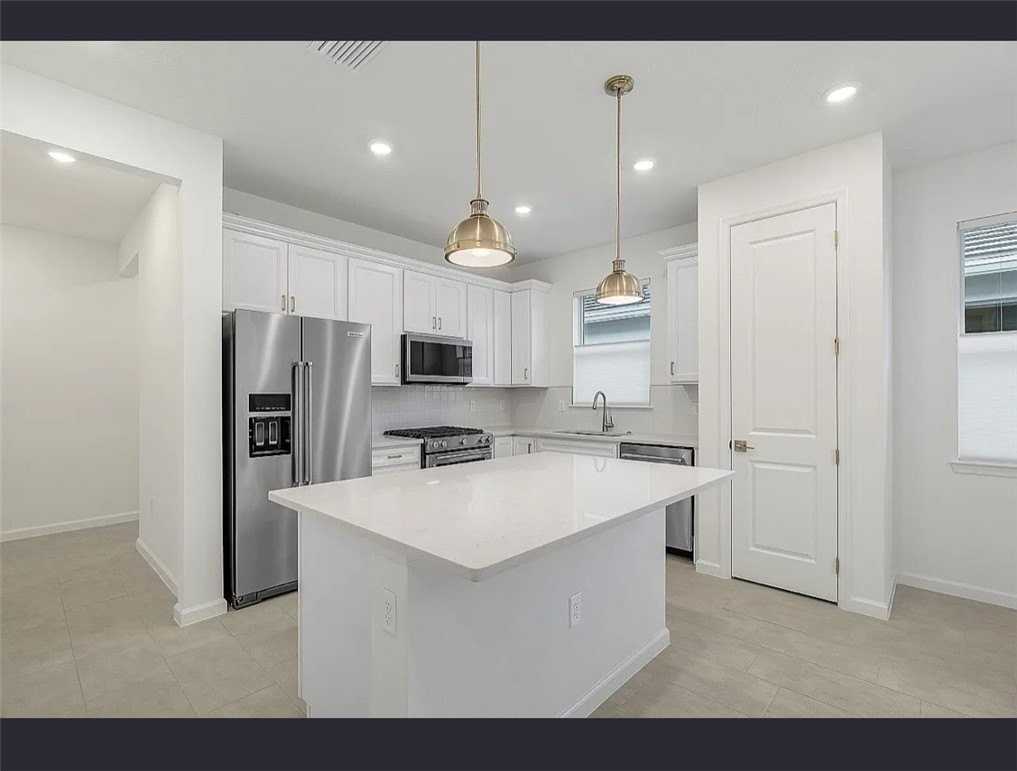 1419 Harper Way - Photo 5 of 15
