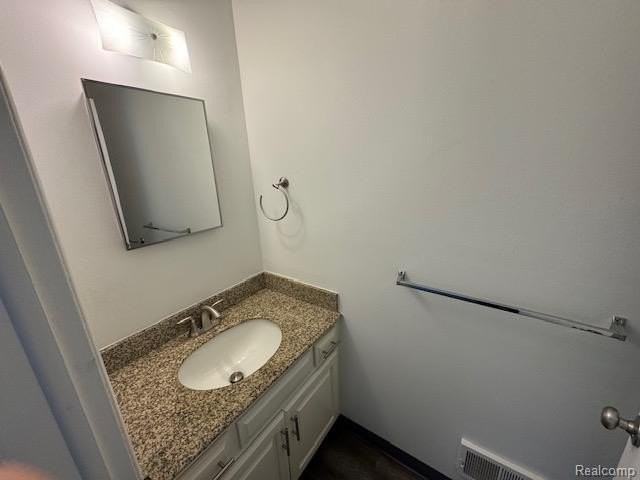 3224 Woodland Ave - Photo 5 of 9