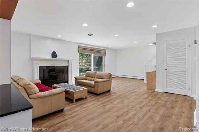 6711 Woodside Trl - Photo 4 of 25