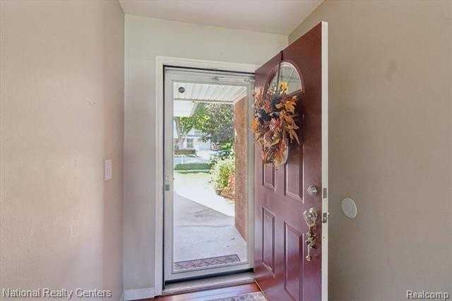 44768 Hanford Rd - Photo 6 of 36