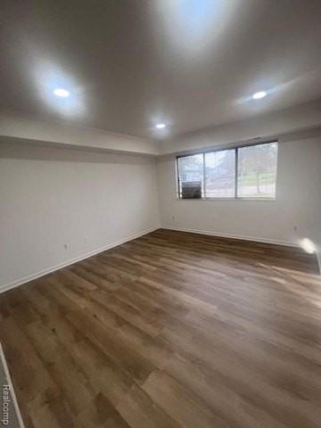 21936 Morley Ave - Photo 4 of 17