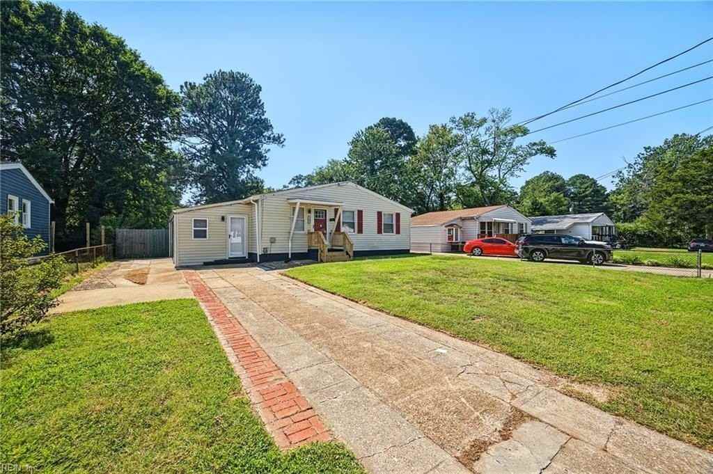 1006 80th St - Photo 2 of 35
