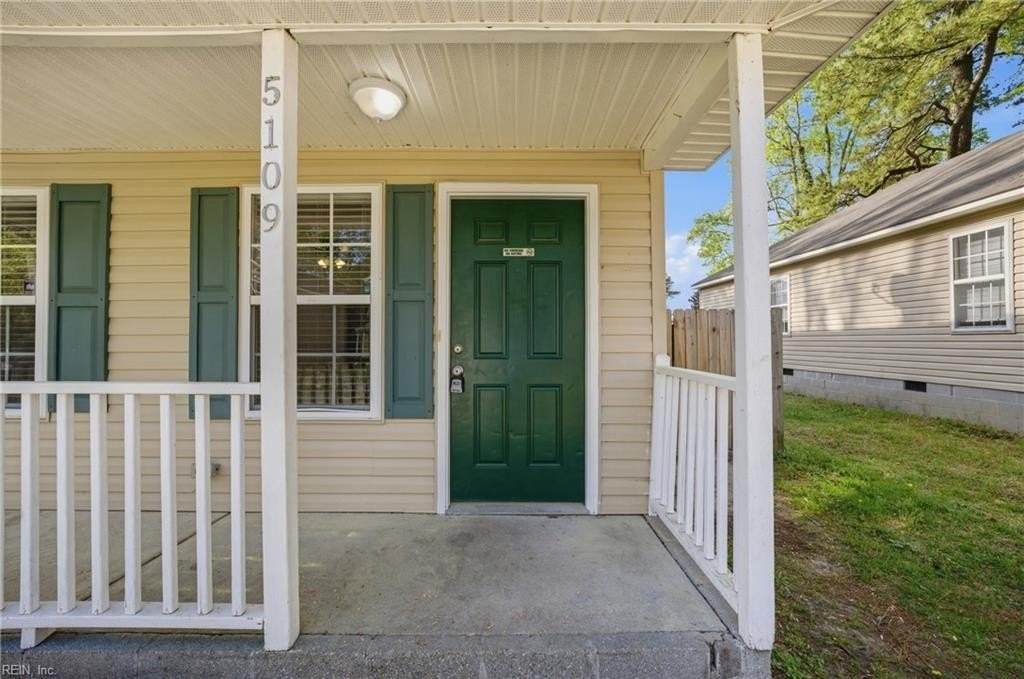 5109 James St - Photo 7 of 42