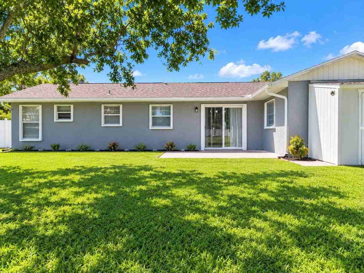 7402 Lakeland Blvd - Photo 3 of 25