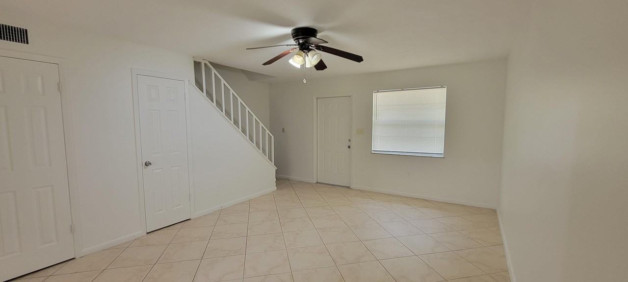 2018 S 10th St - Photo 4 of 15