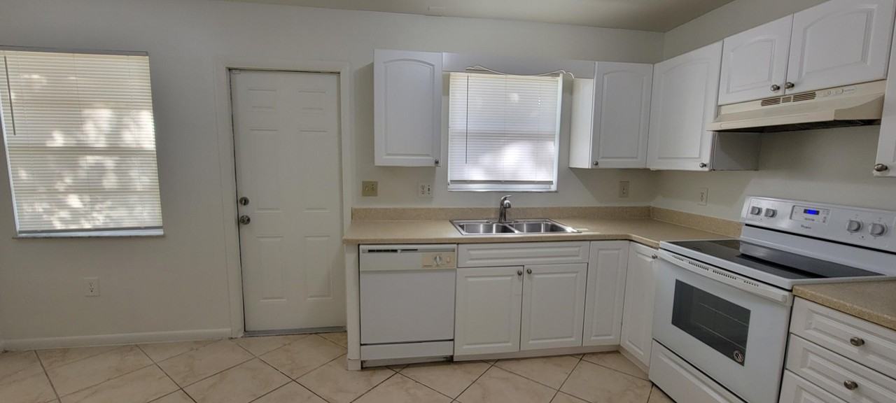 2018 S 10th St - Photo 5 of 15