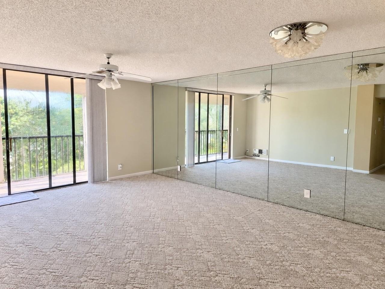 5130 Las Verdes Cir #301 - Photo 2 of 30