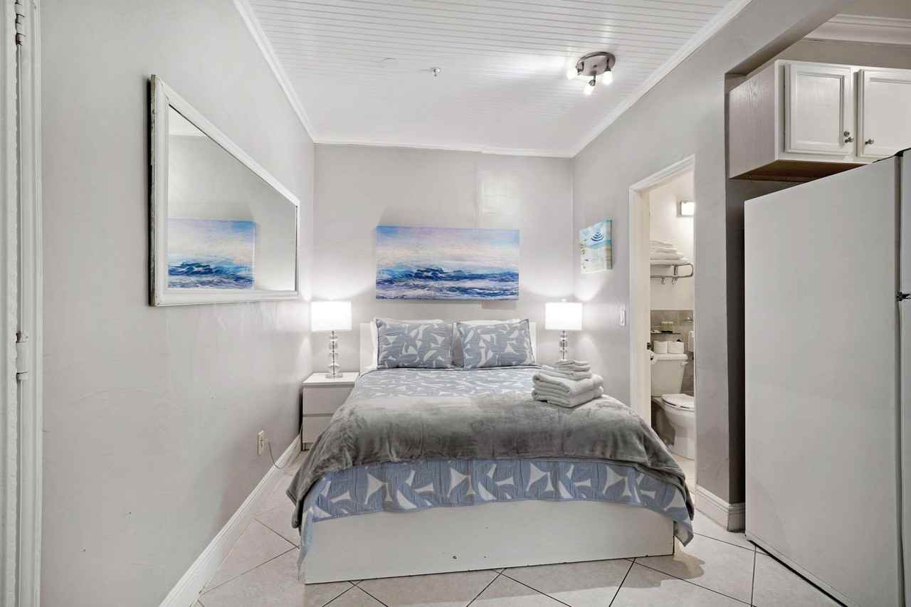3710 Collins Ave #N304 - Photo 7 of 43