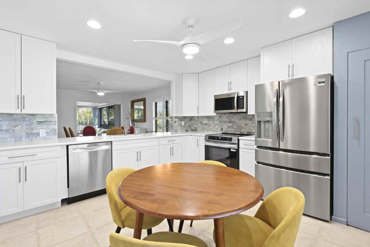 5172 Se Club Way #207 - Photo 4 of 50