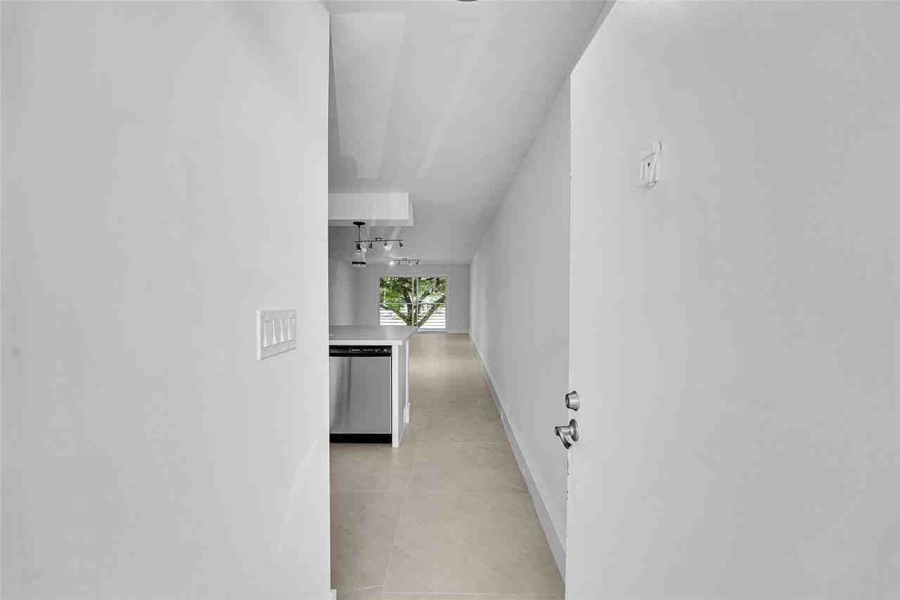 3201 Portofino Pt #C2 - Photo 4 of 27
