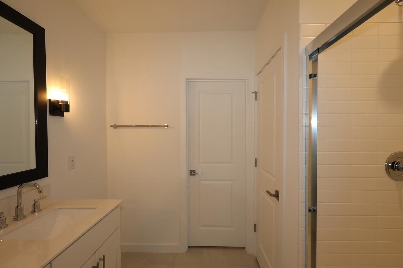 2923 Triangle Rd Se - Photo 4 of 12