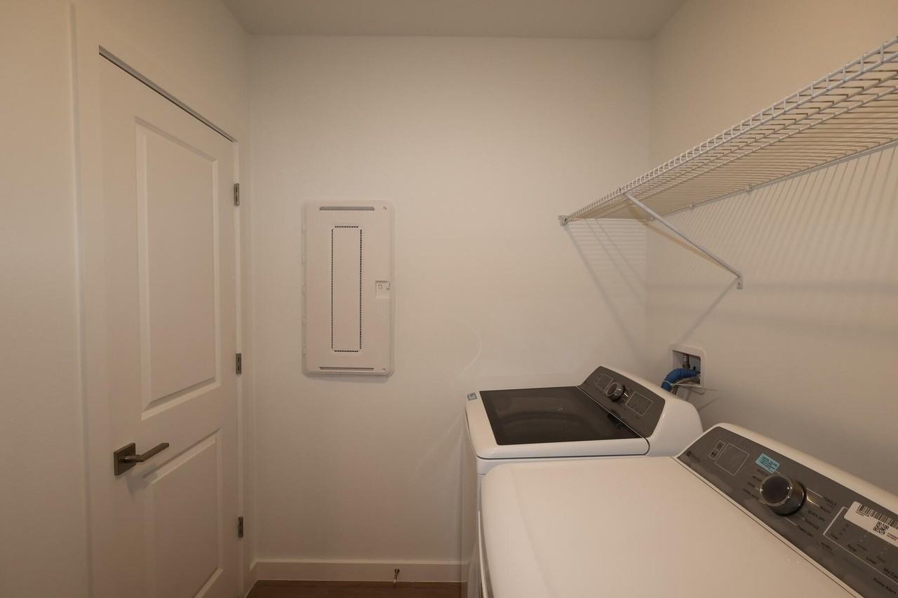 2923 Triangle Rd Se - Photo 5 of 12