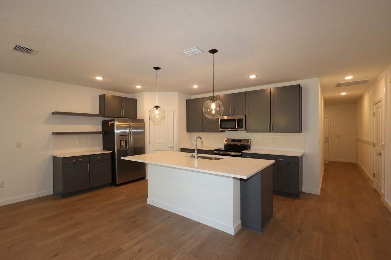 2923 Triangle Rd Se - Photo 6 of 12