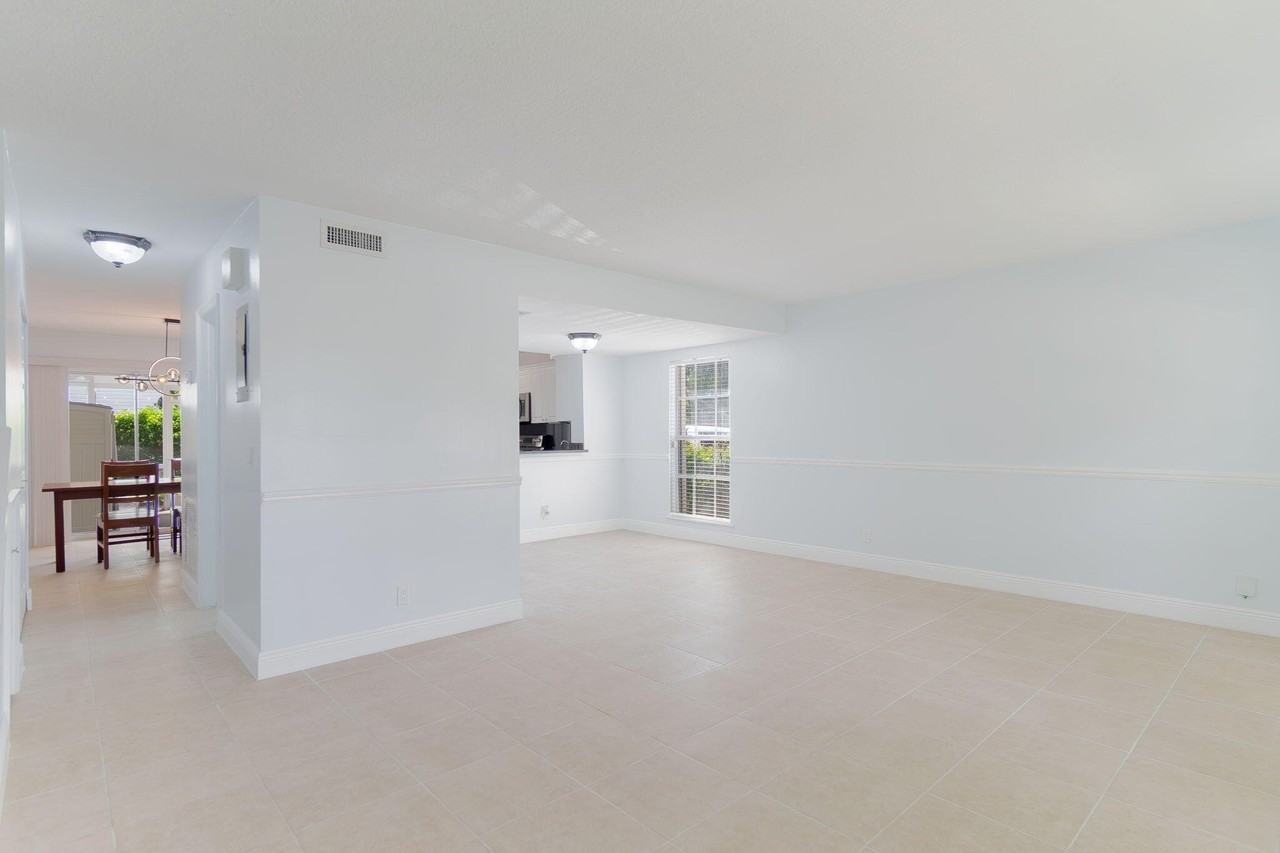 1626 Brier Patch Trl - Photo 4 of 28
